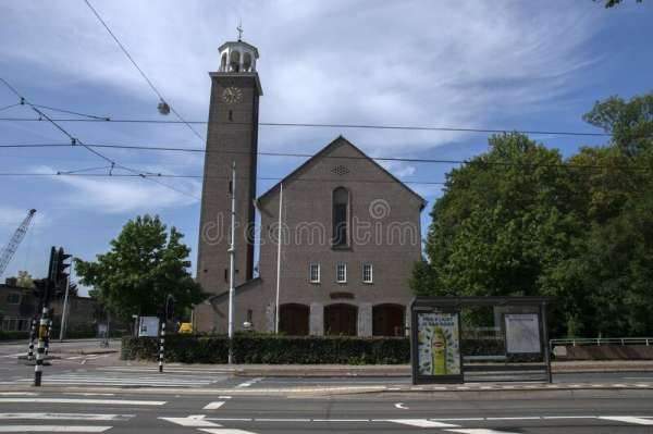de-bron-church-amsterdam-netherlands-180115840